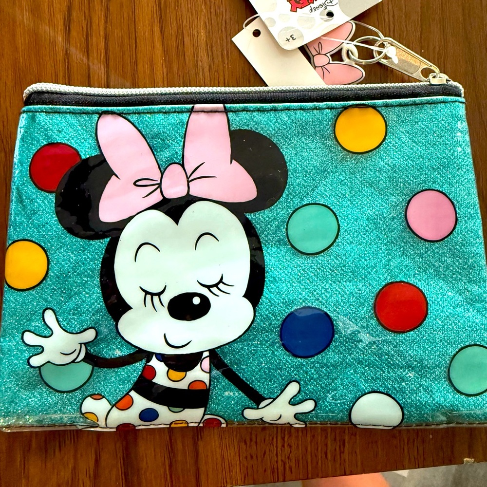 Disney Minnie Mouse pouch